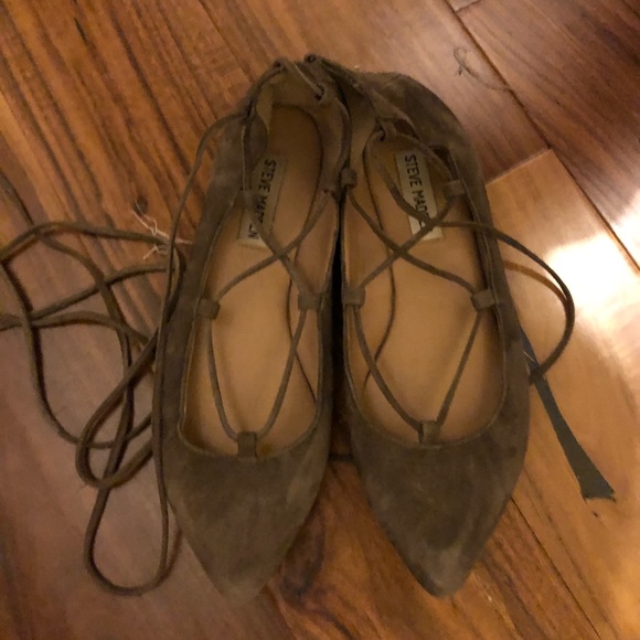 Steve Madden Shoes - Steve Madden Grey Suede Lace Up Flats Steve Madden Shoes - Steve Madden Grey Suede Lace Up Flats